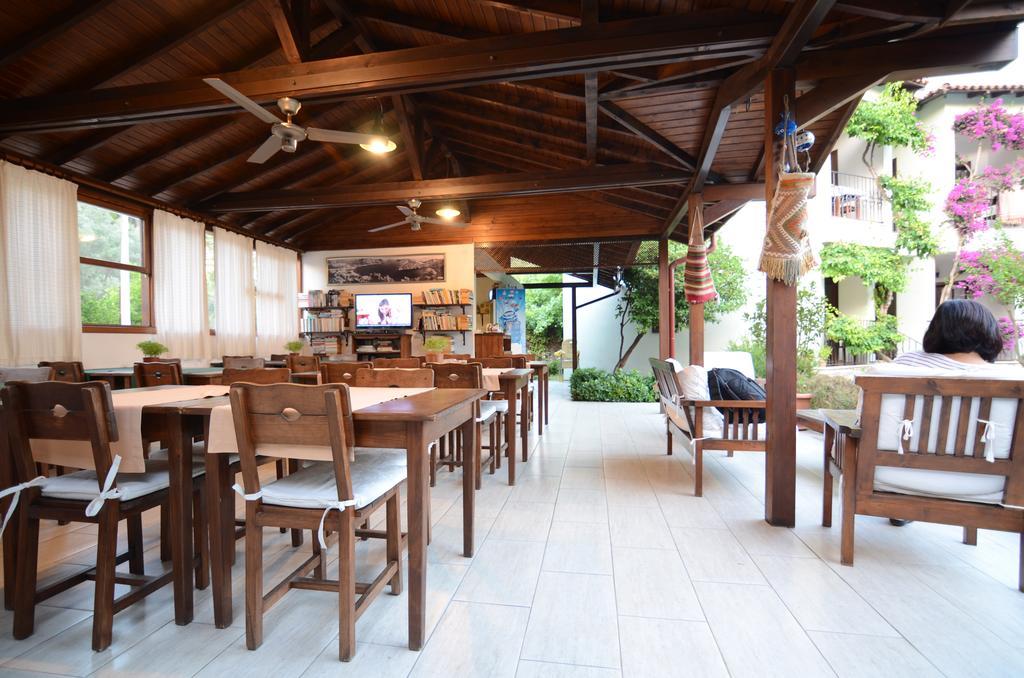 Olive Garden Apart Hotel Göcek Rum bild