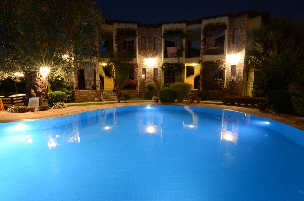 Olive Garden Apart Hotel Göcek Rum bild