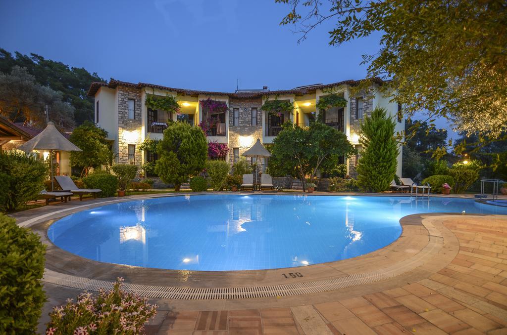 Olive Garden Apart Hotel Göcek Rum bild