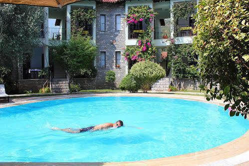 Olive Garden Apart Hotel Göcek Exteriör bild