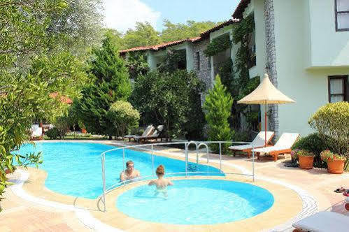 Olive Garden Apart Hotel Göcek Exteriör bild